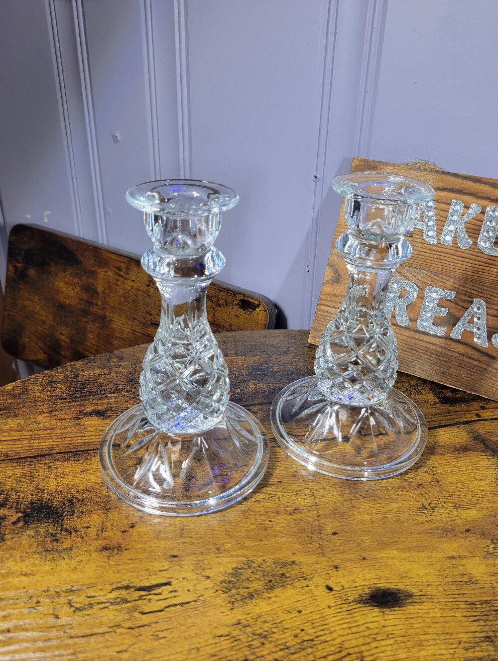 Vintage Pair of Cut Crystal Glass Candlesticks - Clear pineapple
